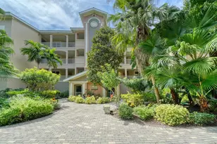 5122 Manorwood Dr, Sarasota, FL 34235 - Photo 3