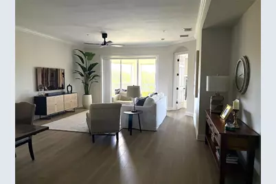 5122 Manorwood Drive #4B, Sarasota, FL 34235 - Photo 5