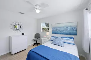 723 S Brink Ave, Sarasota, FL 34237 - Photo 15