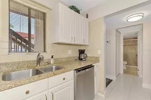 1630 Stickney Point Rd, Sarasota, FL 34231 - Photo 7