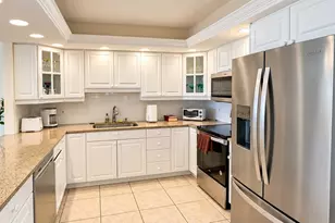 1975 Gulf of Mexico Dr, Longboat Key, FL 34228 - Photo 13