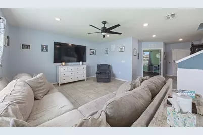 1007 Golden Shiner Avenue, Ruskin, FL 33570 - Photo 11