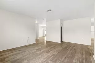 5420 Starwood Pl, Sarasota, FL 34232 - Photo 17