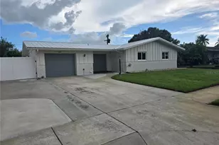 5420 Starwood Pl, Sarasota, FL 34232 - Photo 1