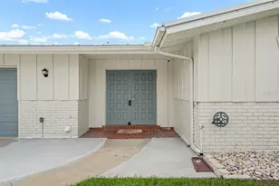 5420 Starwood Pl, Sarasota, FL 34232 - Photo 3