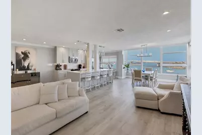 226 Golden Gate Point #44, Sarasota, FL 34236 - Photo 9