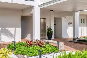 226 Golden Gate Point, Sarasota, FL 34236 - Photo 21