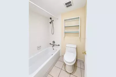 2901 26th Street W #316, Bradenton, FL 34205 - Photo 17