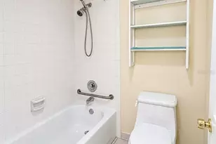2901 26th St W, Bradenton, FL 34205 - Photo 17
