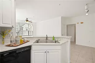 5561 Rosehill Rd, Sarasota, FL 34233 - Photo 9