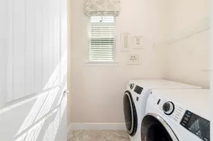 3616 Pitch Ln, Sarasota, FL 34232 - Photo 37