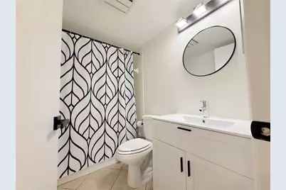 626 Bird Bay Drive S #110, Venice, FL 34285 - Photo 13