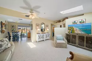 270 W Seminole Dr, Venice, FL 34293 - Photo 3