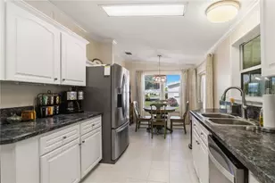 8429 Castle Garden Rd, Palmetto, FL 34221 - Photo 11