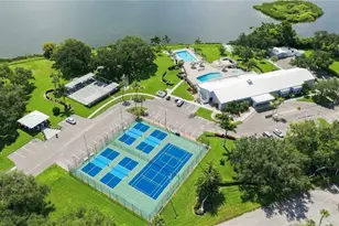 8429 Castle Garden Rd, Palmetto, FL 34221 - Photo 53