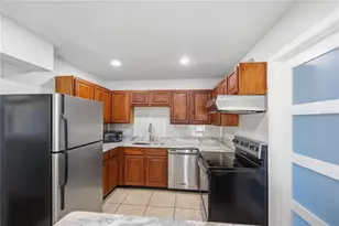 318 Barlow Ave, Sarasota, FL 34232 - Photo 7