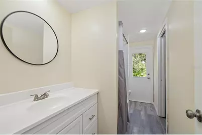2004 Wood Hollow Place, Sarasota, FL 34235 - Photo 19