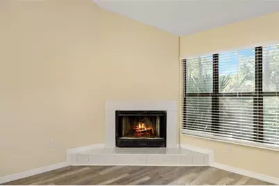 2004 Wood Hollow Place, Sarasota, FL 34235 - Photo 9