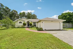 6701 3rd St W, Bradenton, FL 34207 - Photo 1