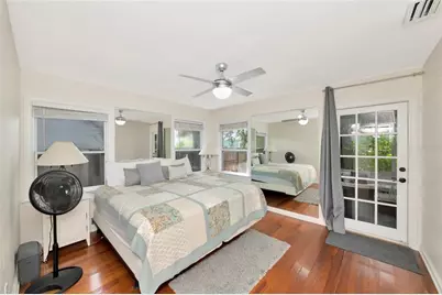 1712 Siesta Drive, Sarasota, FL 34239 - Photo 9