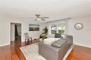 1712 Siesta Dr, Sarasota, FL 34239 - Photo 7