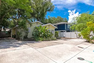 1712 Siesta Dr, Sarasota, FL 34239 - Photo 21