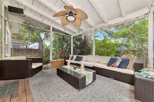 1712 Siesta Dr, Sarasota, FL 34239 - Photo 13
