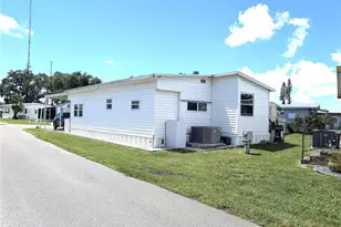 3275 26th Ave E, Bradenton, FL 34208 - Photo 3