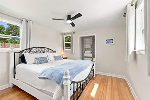 2667 Cheryle Ln, Sarasota, FL 34237 - Photo 45