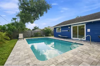 2667 Cheryle Lane, Sarasota, FL 34237 - Photo 5