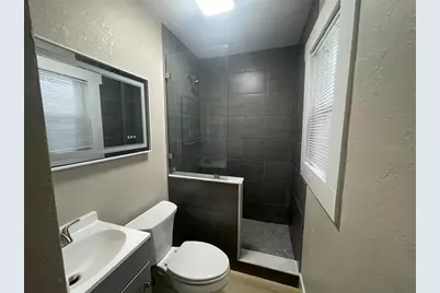 1617 43rd Street S, Saint Petersburg, FL 33711 - Photo 43