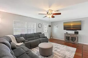 5338 Foxwood Dr, Sarasota, FL 34232 - Photo 5
