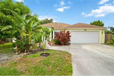 5631 Bent Oak Drive, Sarasota, FL 34232 - Photo 3