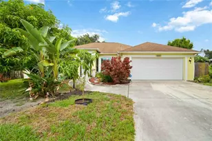 5631 Bent Oak Dr, Sarasota, FL 34232 - Photo 3