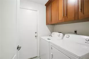 5631 Bent Oak Dr, Sarasota, FL 34232 - Photo 39