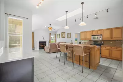 5631 Bent Oak Drive, Sarasota, FL 34232 - Photo 17