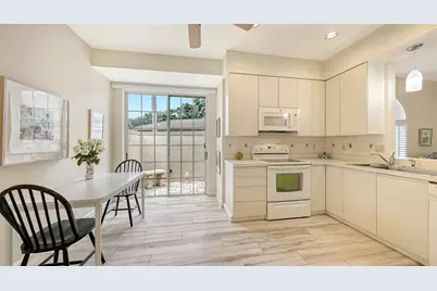 3477 Hadfield Greene #2, Sarasota, FL 34235 - Photo 9