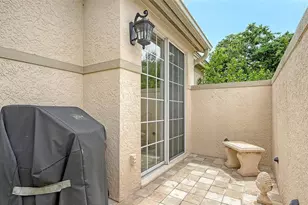 3477 Hadfield Greene, Sarasota, FL 34235 - Photo 11