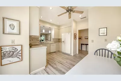 3477 Hadfield Greene #2, Sarasota, FL 34235 - Photo 11