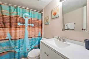 1801 Gulf Dr N, Bradenton Beach, FL 34217 - Photo 29