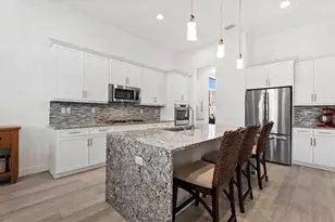4823 Pastel Ct, Sarasota, FL 34240 - Photo 17
