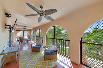 7517 34th Avenue W #6, Bradenton, FL 34209 - Photo 3