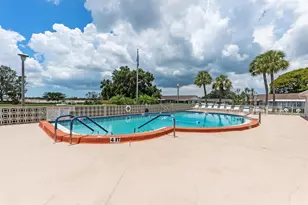 2753 Golf Course Dr, Sarasota, FL 34234 - Photo 29