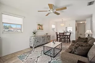 2753 Golf Course Dr, Sarasota, FL 34234 - Photo 15