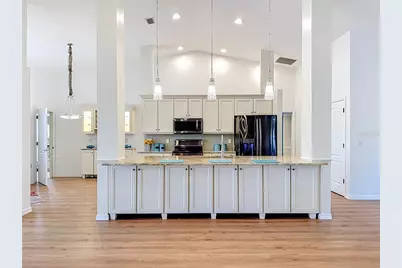 4415 Highland Oaks Circle, Sarasota, FL 34235 - Photo 15