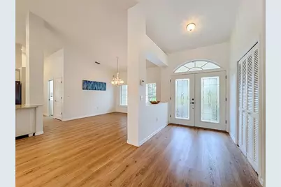 4415 Highland Oaks Circle, Sarasota, FL 34235 - Photo 9