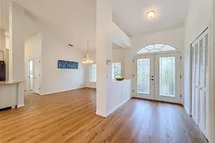 4415 Highland Oaks Cir, Sarasota, FL 34235 - Photo 9