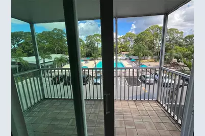 2740 Coconut Bay Ln Lane #3310 (3J), Sarasota, FL 34237 - Photo 7