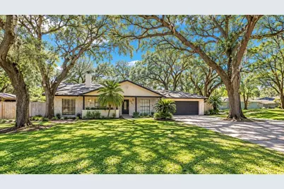 7405 Williams Road, Seffner, FL 33584 - Photo 1