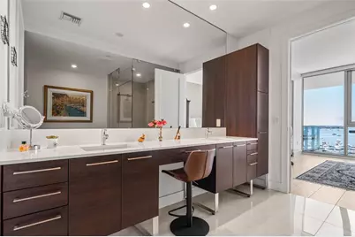 1155 N Gulfstream Avenue #802, Sarasota, FL 34236 - Photo 35